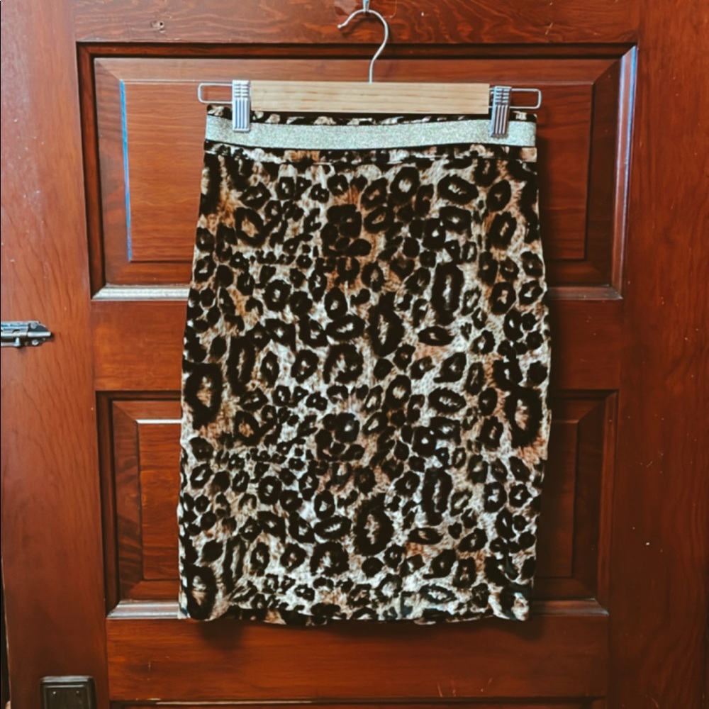 Velvet cheetah/leopard print Forever 21 pencil skirt